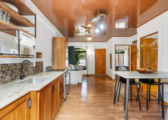 Tropical Oasis With Casita — Minutes To Tamarindo